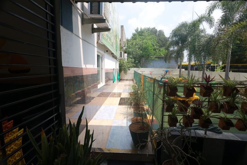 Garden walkway